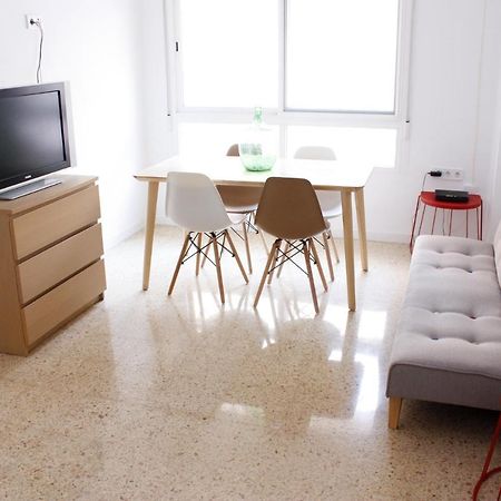 Apartamento privado Próximo a playa y ciencias con wifi Valência Exterior foto